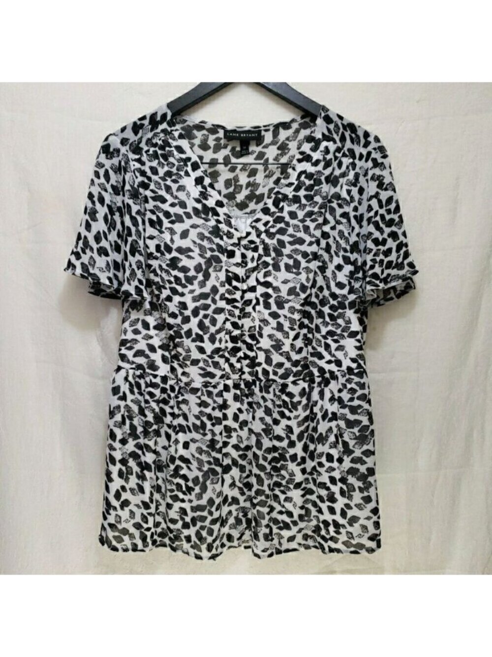 Lane Bryant Black White Flutter Sleeve Peplum Blouse Elastic Waist Lined Size 14